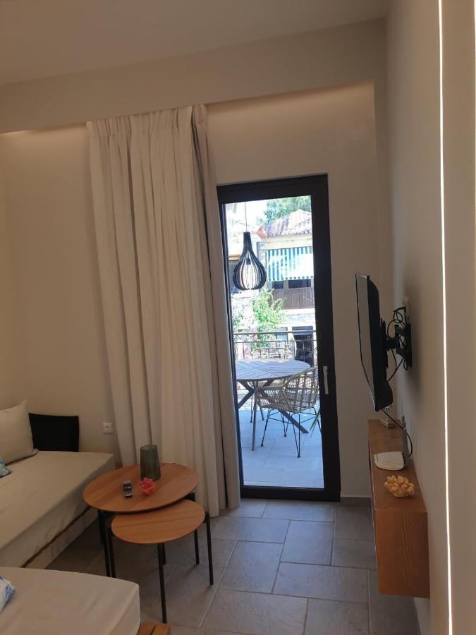 Vista Al Mare Luxury Apartments Гиалова Экстерьер фото